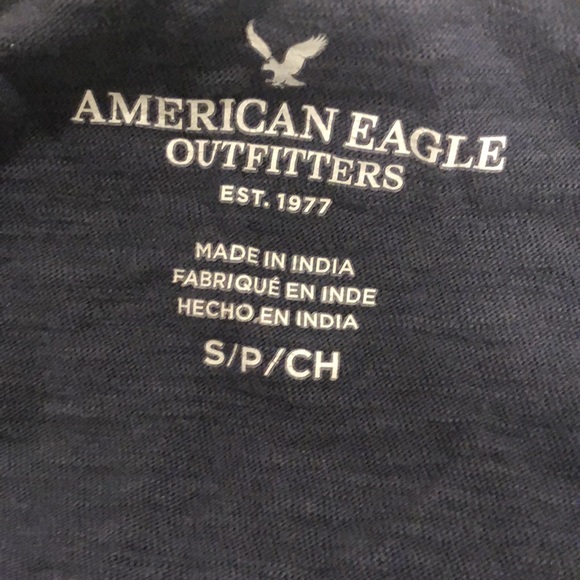 AMERICAN EAGLE Cold Shoulder Top - Picture 3 of 4